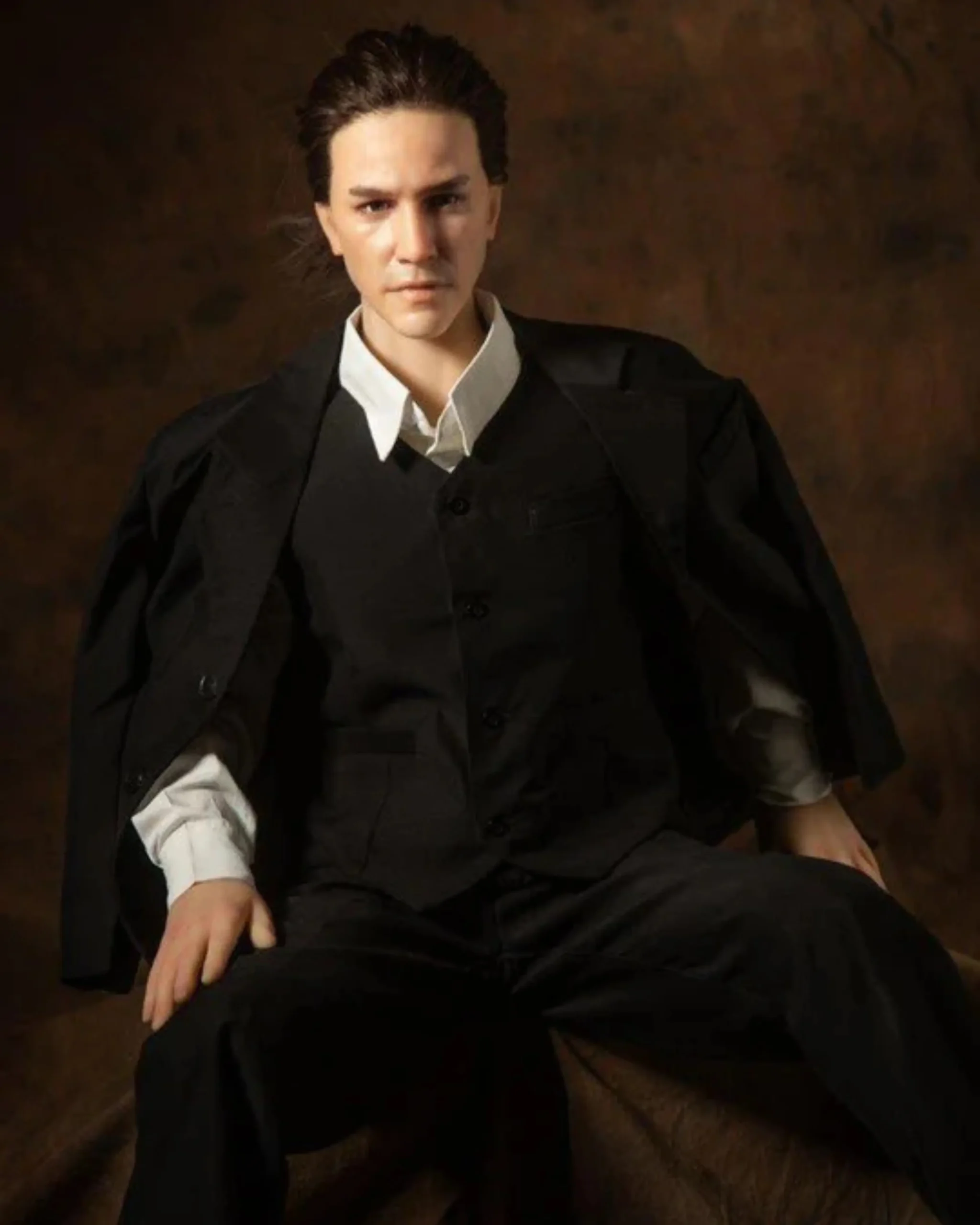 Realistische Gay Puppe Detailaufnahme der männlichen Nippel